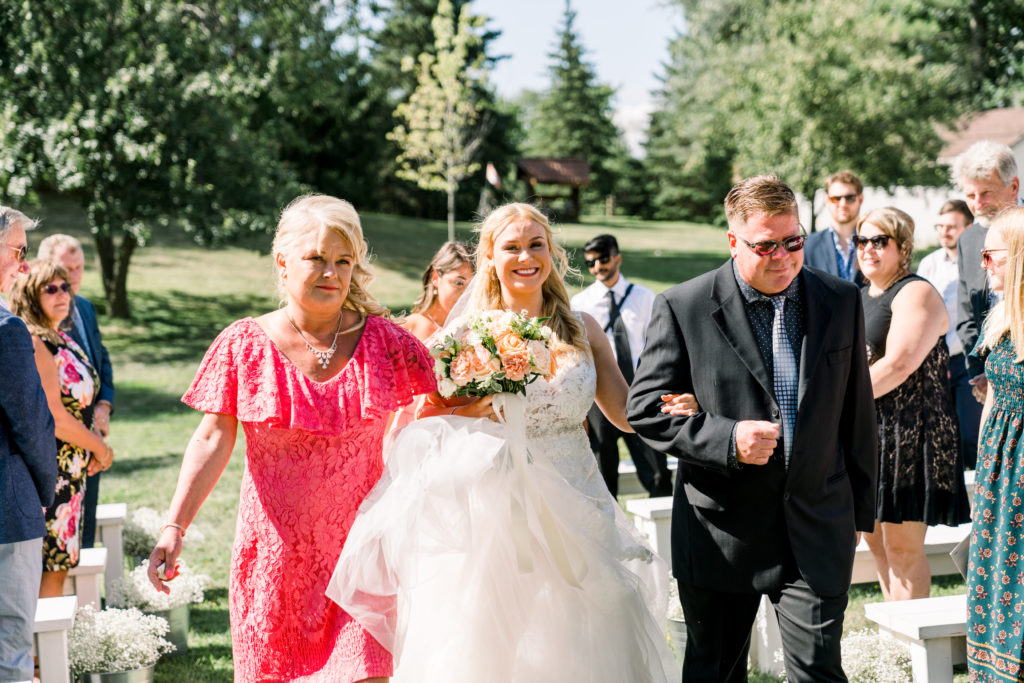 Lindsay Sever Photography Cadogan Farm Wedding