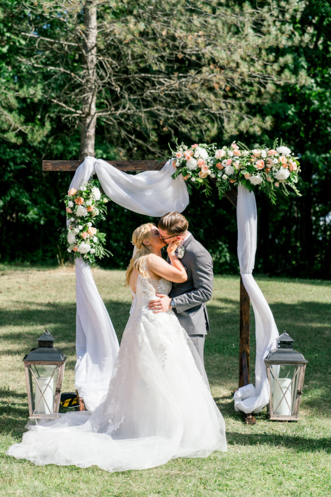 Lindsay Sever Photography Cadogan Farm Wedding