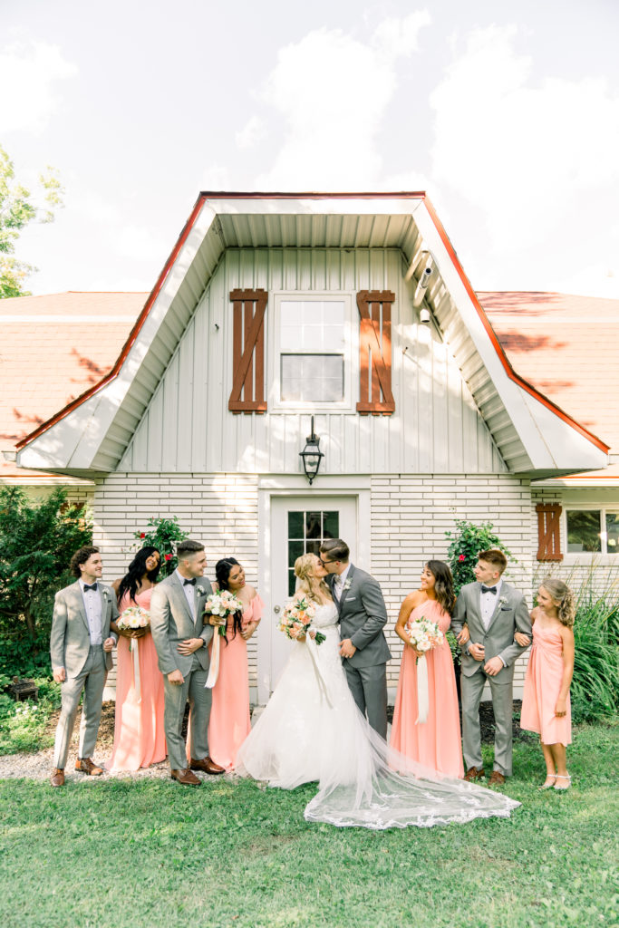 Lindsay Sever Photography Cadogan Farm Wedding