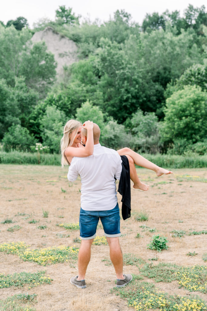 Scarborough Bluffs Engagement Session