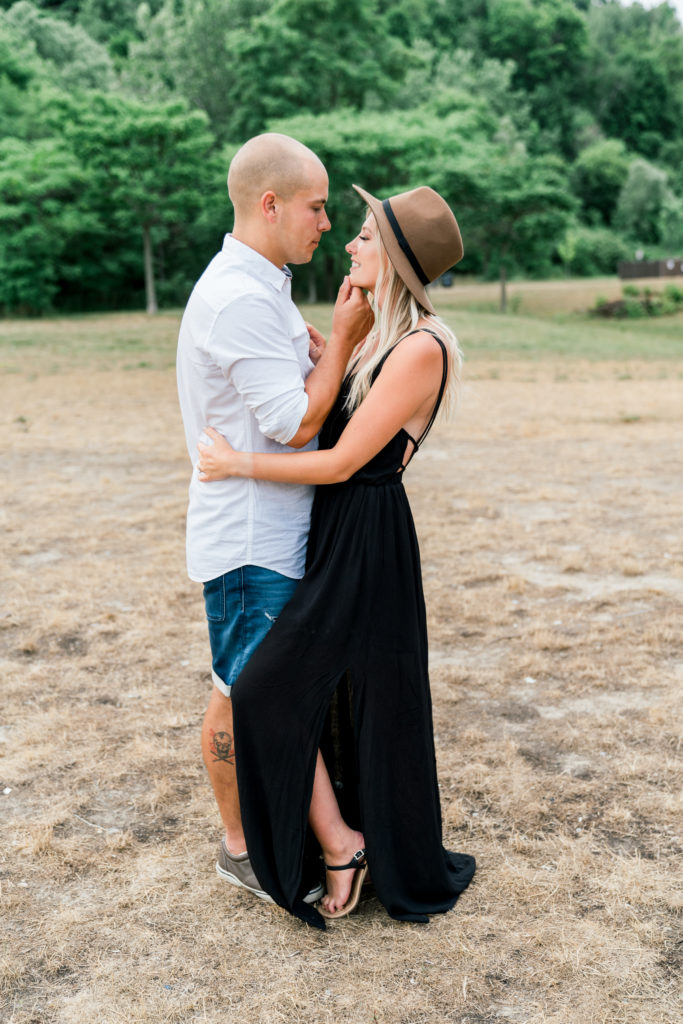 Scarborough Bluffs Engagement Session