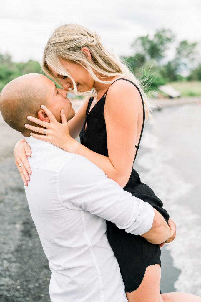 Scarborough Bluffs Engagement Session