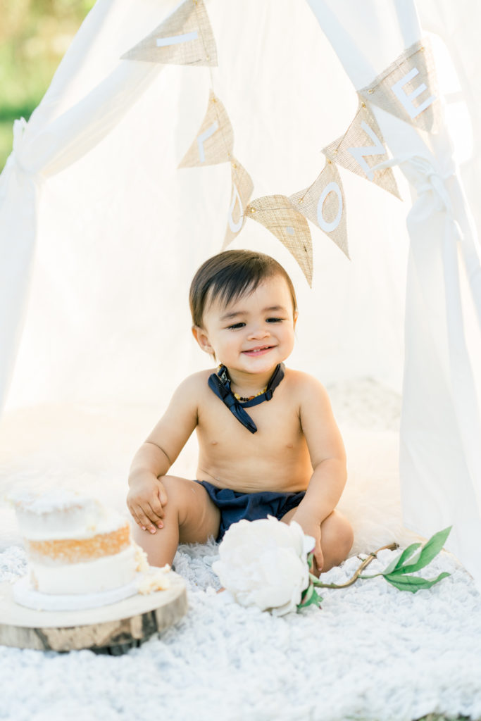 Lindsay Sever Photography Baby Boy Cake Smash