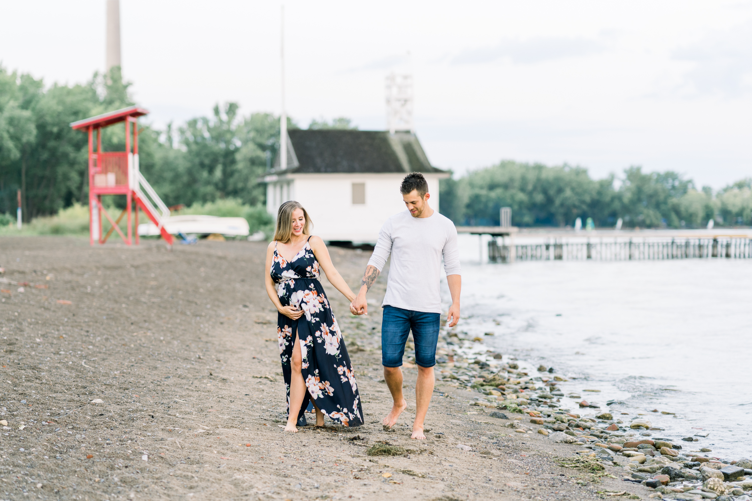 Lindsay Sever Photography Maternity Session Cherry Beach
